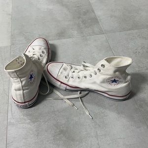 Converse white